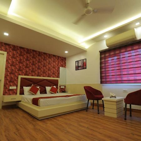 Hotel Sahib'S Red Carpet - The Family & Corporate Hotel Agra  Luaran gambar