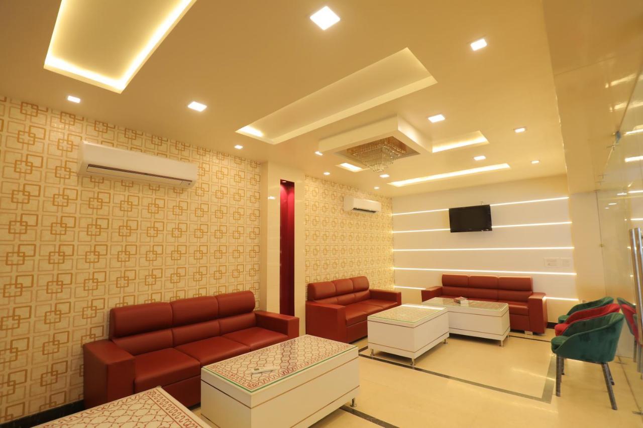 Hotel Sahib'S Red Carpet - The Family & Corporate Hotel Agra  Luaran gambar