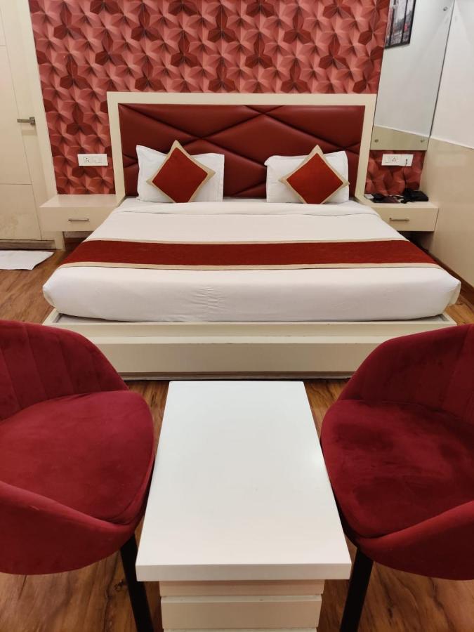 Hotel Sahib'S Red Carpet - The Family & Corporate Hotel Agra  Luaran gambar