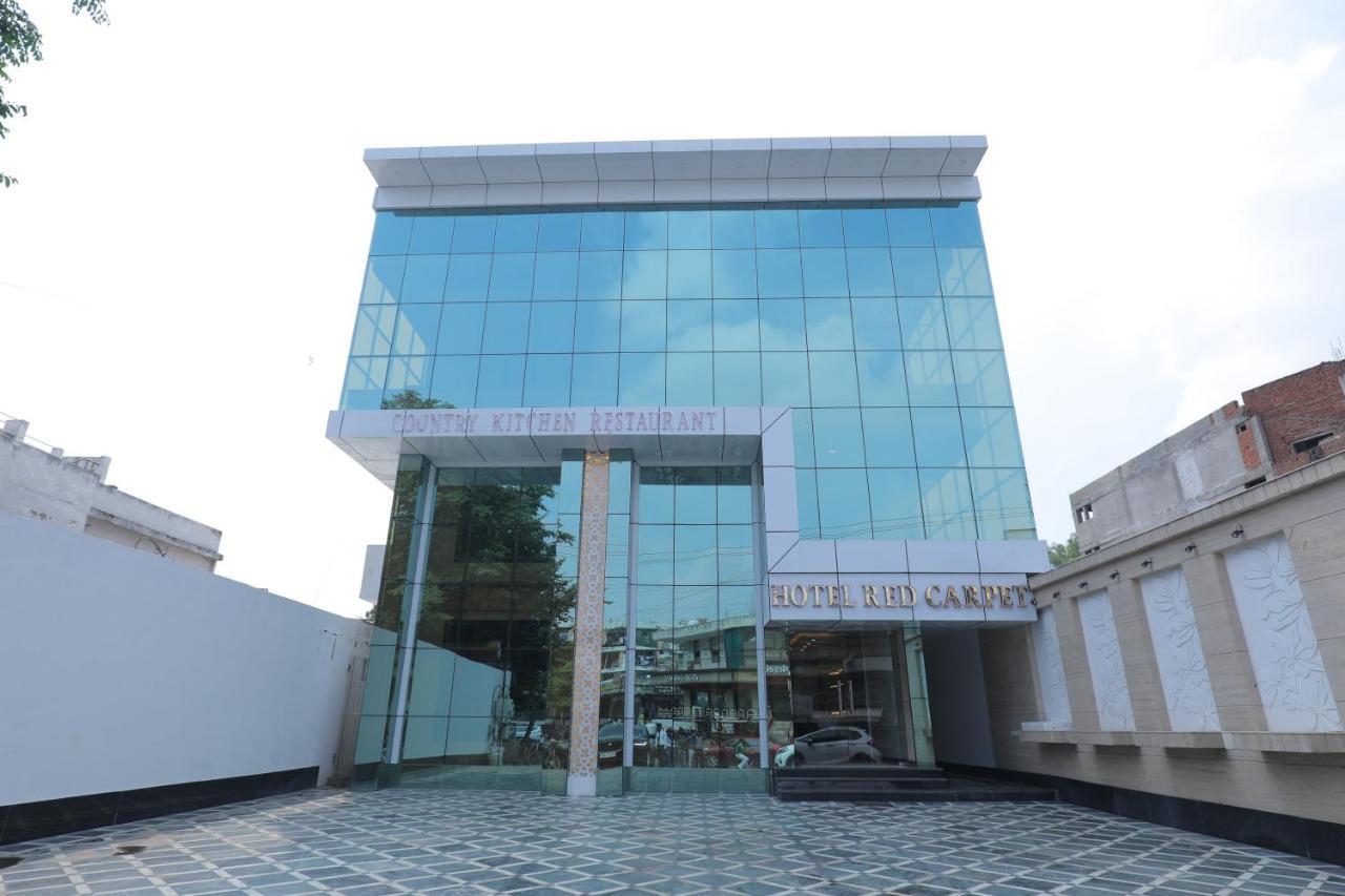 Hotel Sahib'S Red Carpet - The Family & Corporate Hotel Agra  Luaran gambar