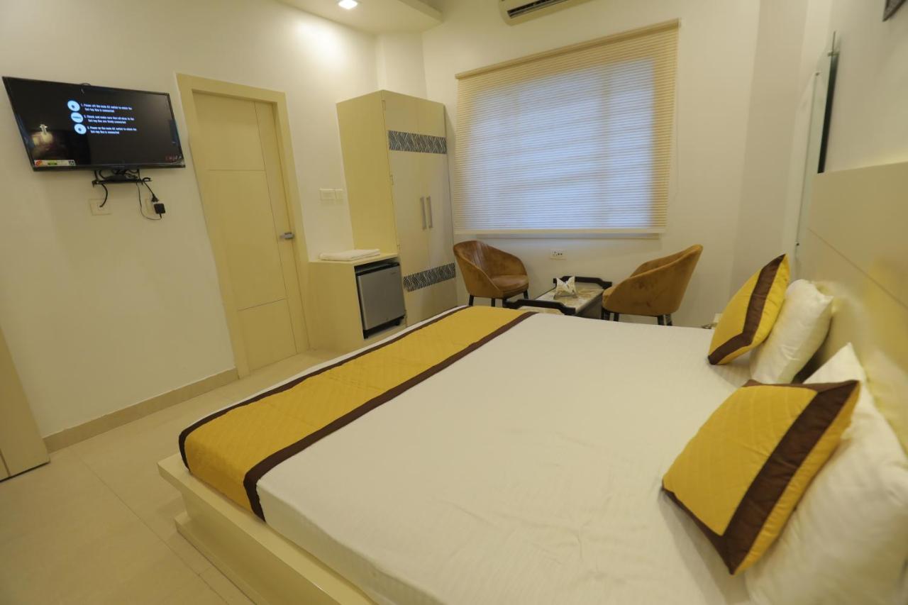 Hotel Sahib'S Red Carpet - The Family & Corporate Hotel Agra  Luaran gambar